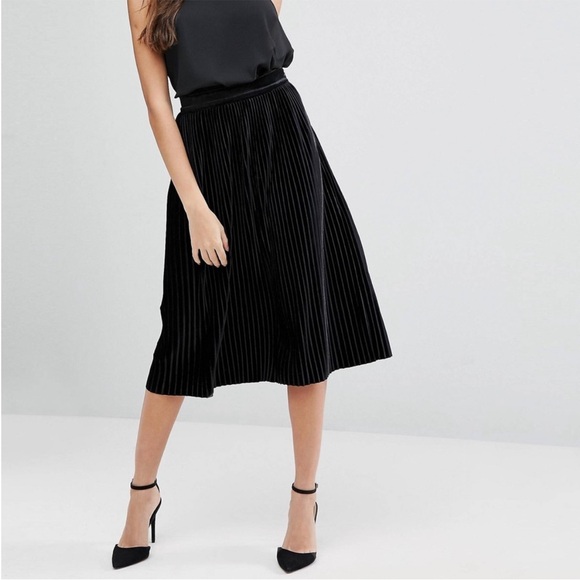 Va Va Velour skirt by Humidity - Pine main image 0